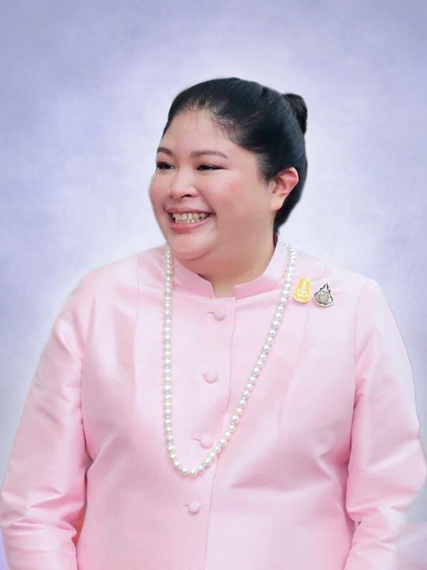 ทรงพระเจริญ  ควรมิควรแล้วแต่จะโปรดเกล้ากระหม่อม ข้าพระพุทธเจ้า คณะผู้บริหารและพนักงาน บริษัท พีพีที เน็กซ์ จำกัด
